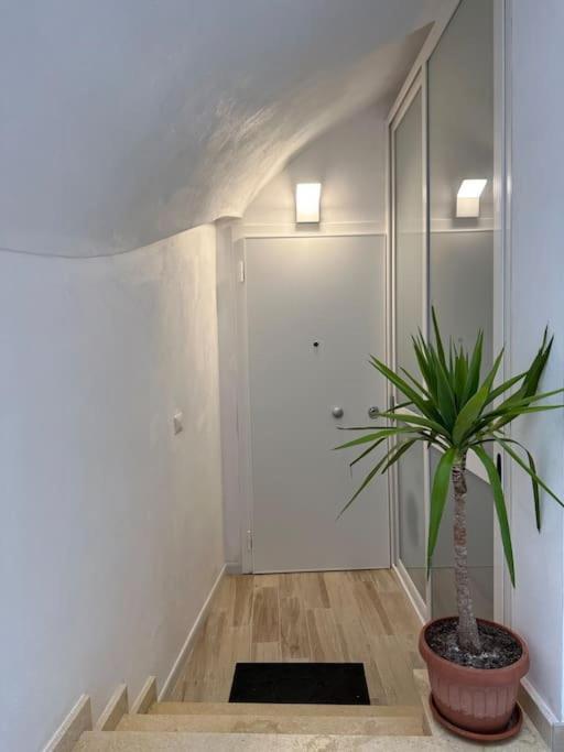 Mediterranean House Барі Екстер'єр фото